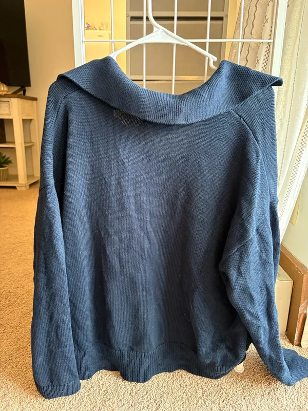 Old Navy Sweater - Image 2