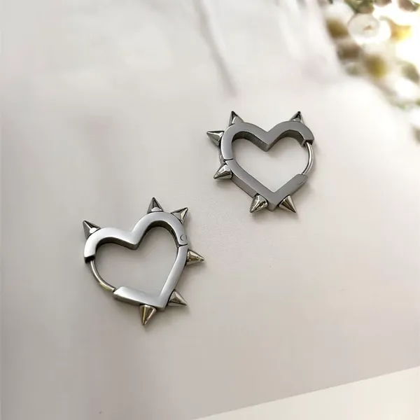 Spike Heart Stud Earrings for Men Women Streetwear Punk Hip Hop Unisex Style - Image 2