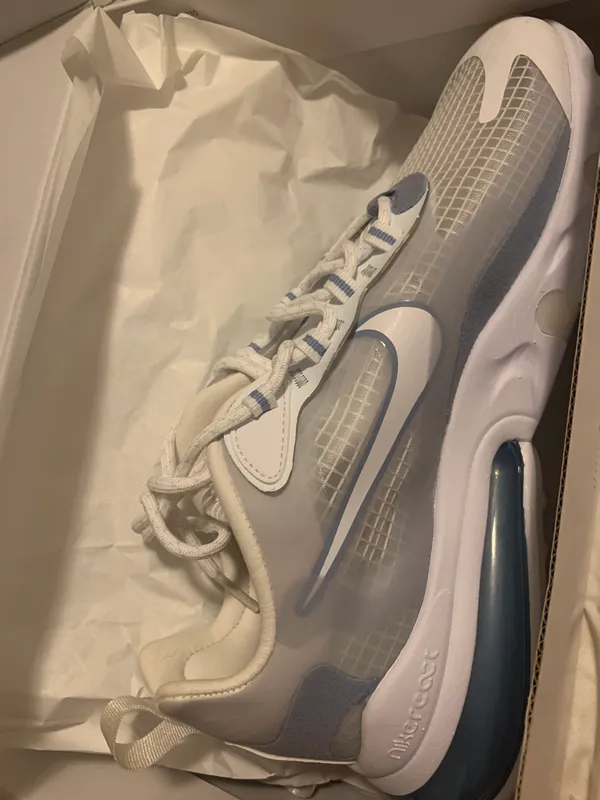 Nike Air Max 270 React - Image 2