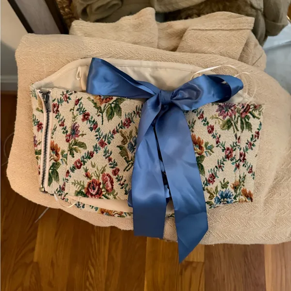 Altar'd State Floral Strapless Crop Top with Blue Bow - Image 4