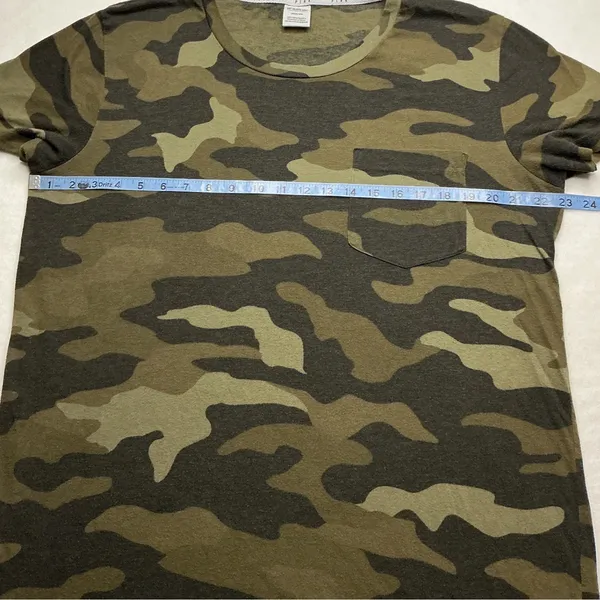 PINK Victoria's Secret Green Camo Pocket T-Shirt Womens Large Short Sleeve - Image 5