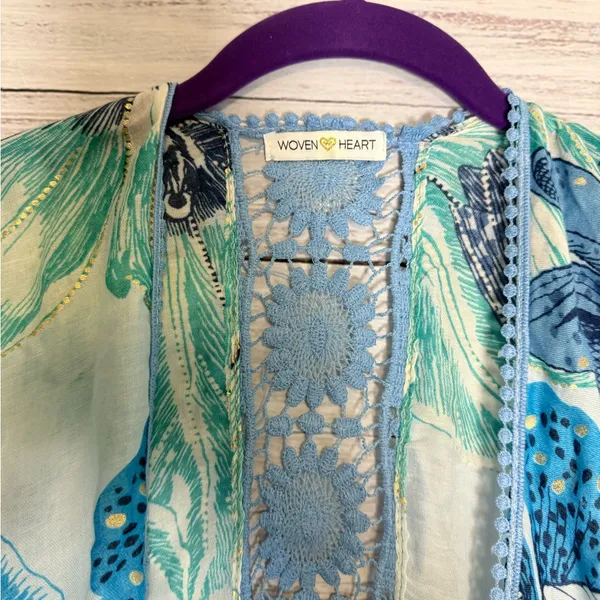 Woven Heart Teal and Cream Kimono With Crochet Detail - Image 3