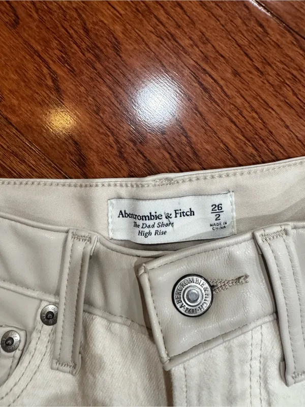 A&F The Dad High Rise Vegan Leather & Jean Shorts Size 26 - Image 6