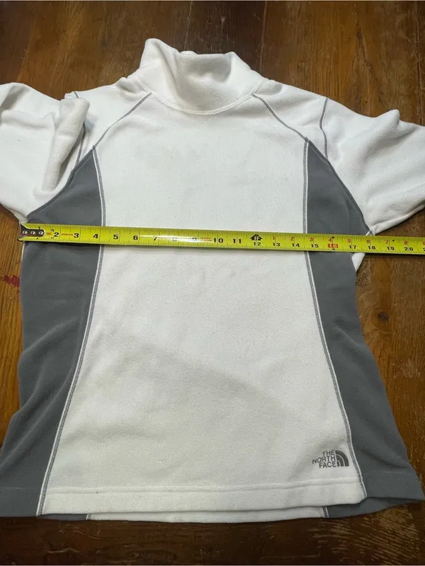 The North Face Tka Micro Women Sz M Fleece Pullover Mock Neck White Gray - Image 4