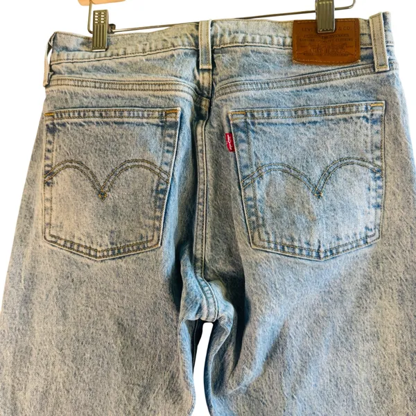Levis‎ Premium Wedgie Straight Leg Jeans Acid Wash Light Blue Denim 27 High Rise - Image 12