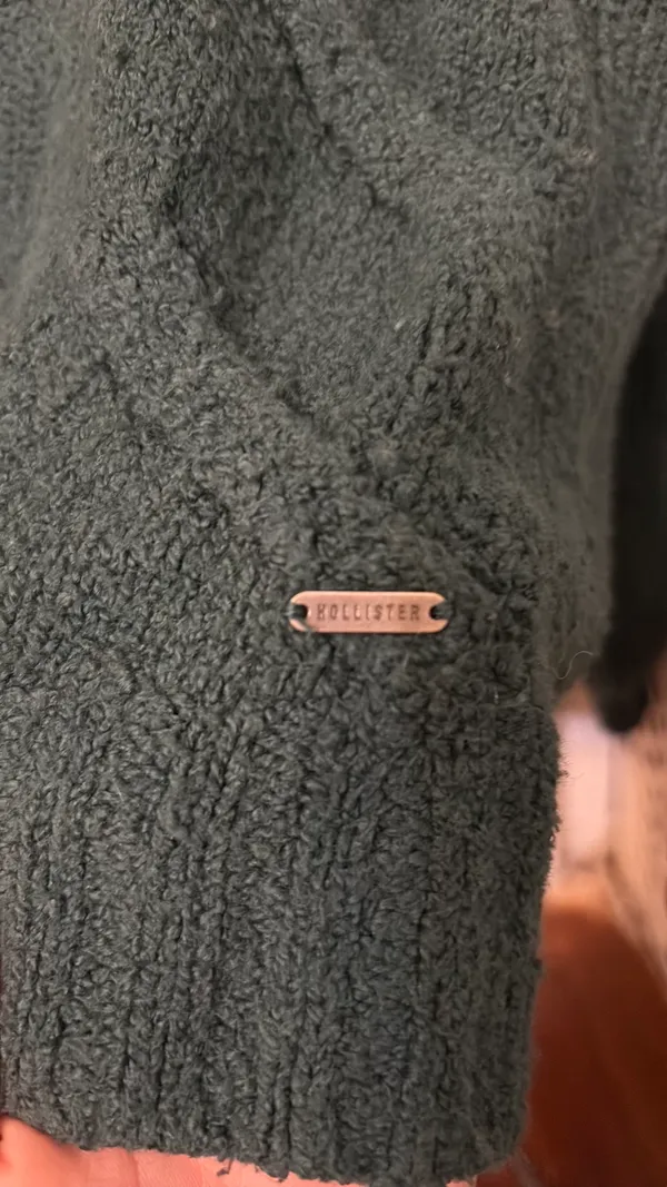Hollister Sweater - Image 3
