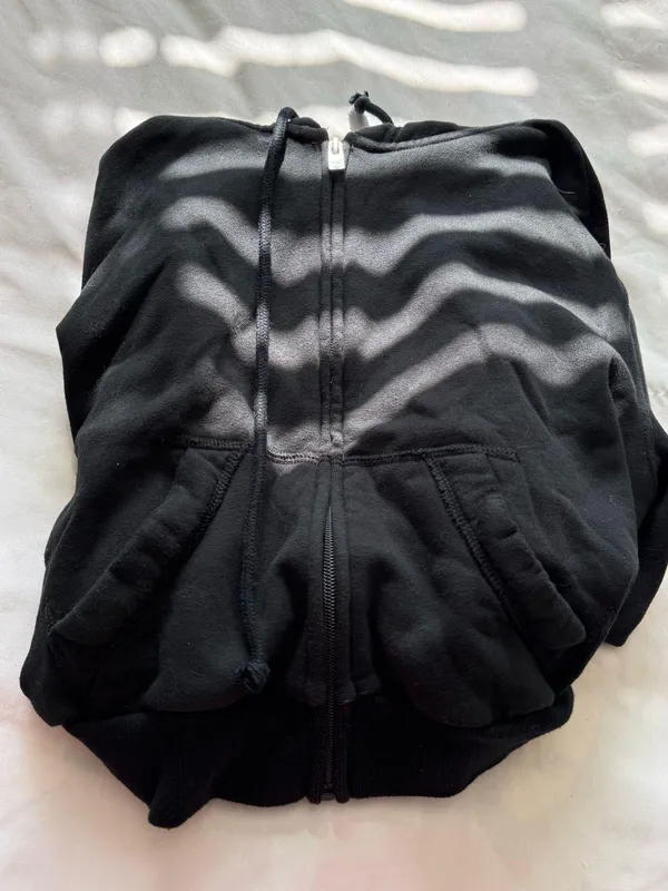 Cropped Hollister Zip-Up Hoodie - Image 3