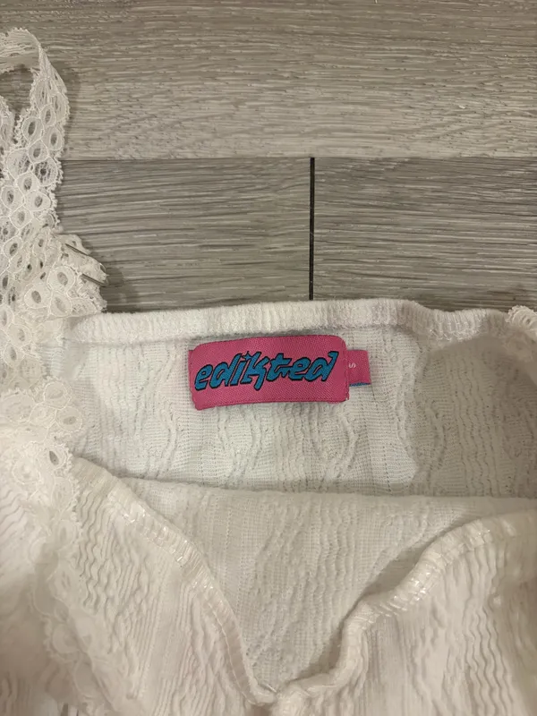 Edikted Knit Tie White Lace Tank Top - Image 5
