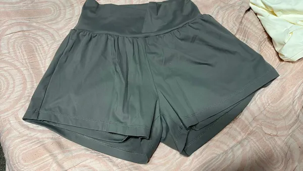 Halara Shorts - Image 2