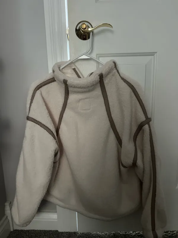 Fleece Quarter - Image 2
