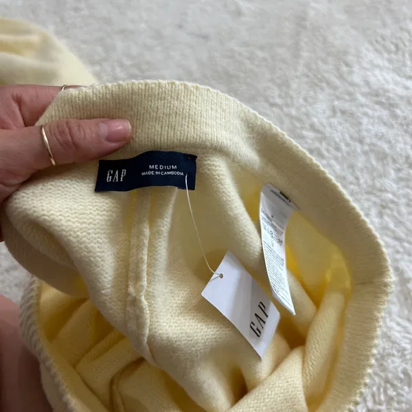 Gap Womens Sz M Boot Sweater Yellow Pants Cotton Preppy Casual Soft Clean Girl - Image 6