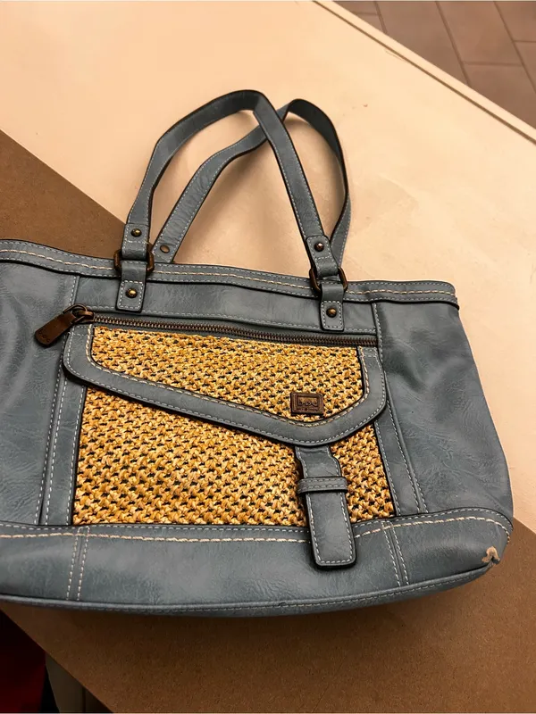 b.o.c. Teal and Tan Woven Front Tote Bag. Gorgeous - Image 6