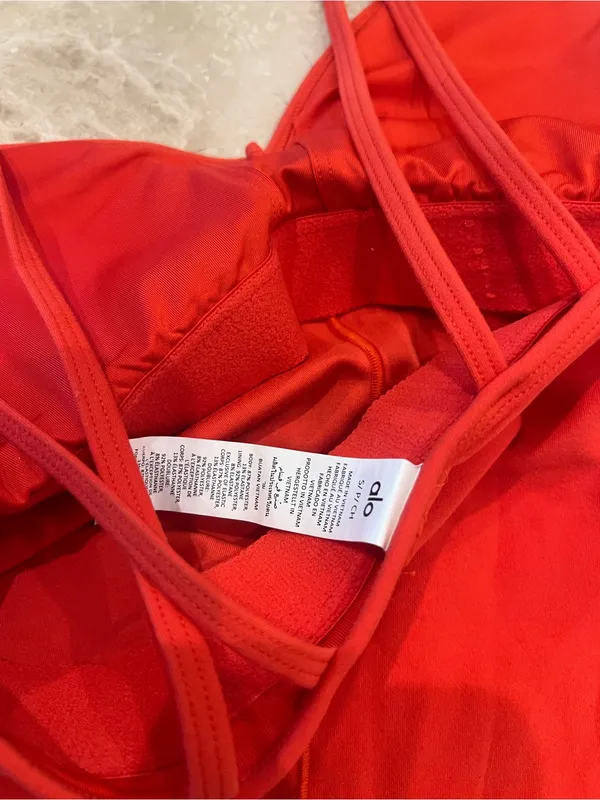 Alo Yoga Onesie Size Small - Image 3