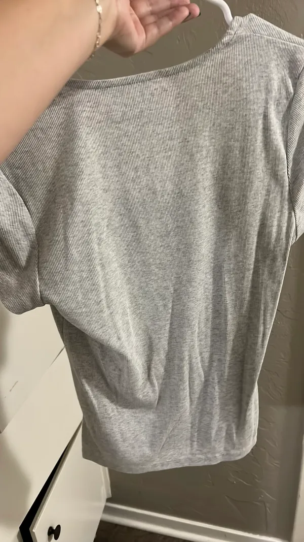 Old Navy Top - Image 2
