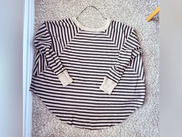 We The Free Brown Striped Slouchy Oversized Waffle-Knit V-Neck Pullover Sweater - Image 3