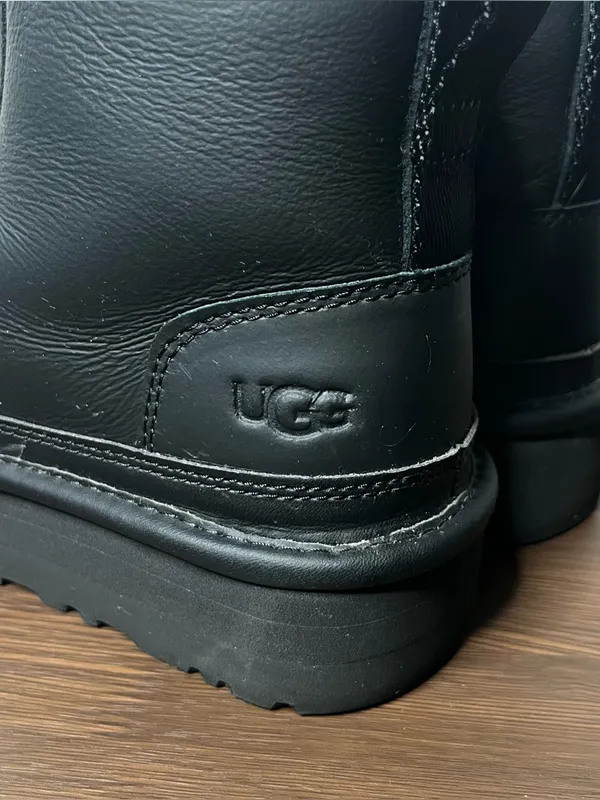 UGG Matte Black Neumel Platform Zip Up Boots Size 5 - Image 6