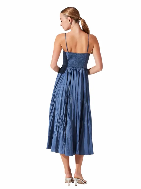 ASTR The Label - NWT Maeve Pleated Midi Dress Slate Blue Sz L - Image 2
