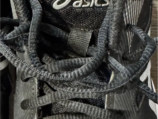 ASICS Upcourt 5 Black & White Volleyball Court Sneakers - Image 7