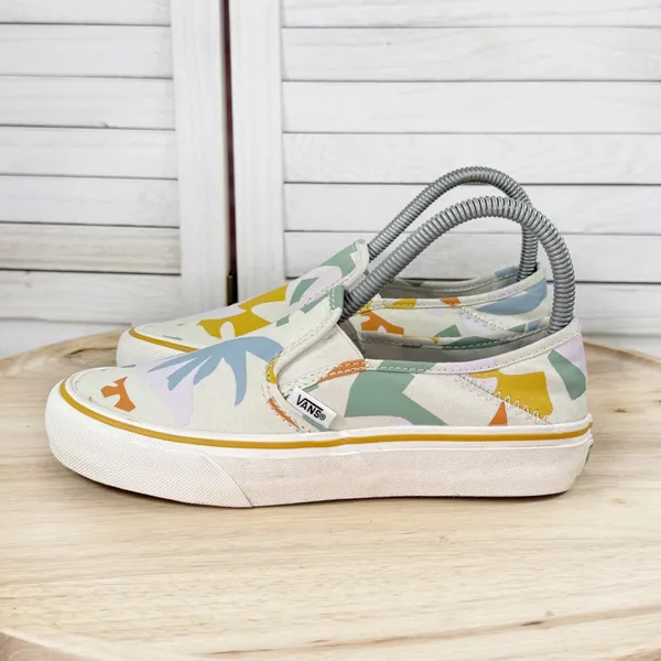 Vans Lelia Hurst Abstract Tropical Print‎ Slip On Pro Sneakers White Multi 6 - Image 3