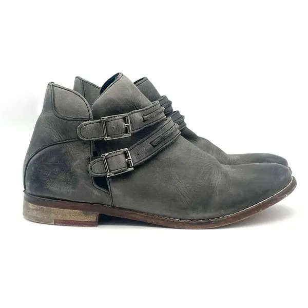 Free People Braeburn Distressed Gray Leather Ankle Boots 37 Double Buckle Strap - Image 4