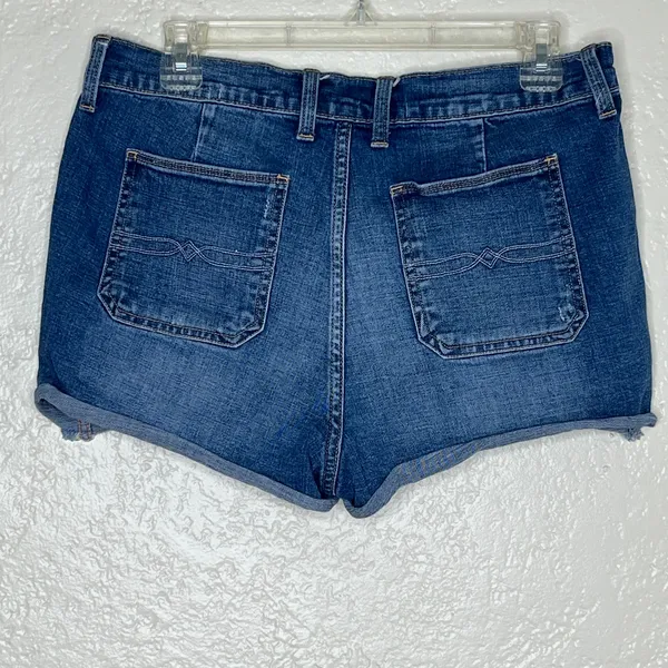 Lucky Brand Women's Cutoff‎ Patch Pocket Jean Shorts Size 10 Zip Fly Denim - Image 2