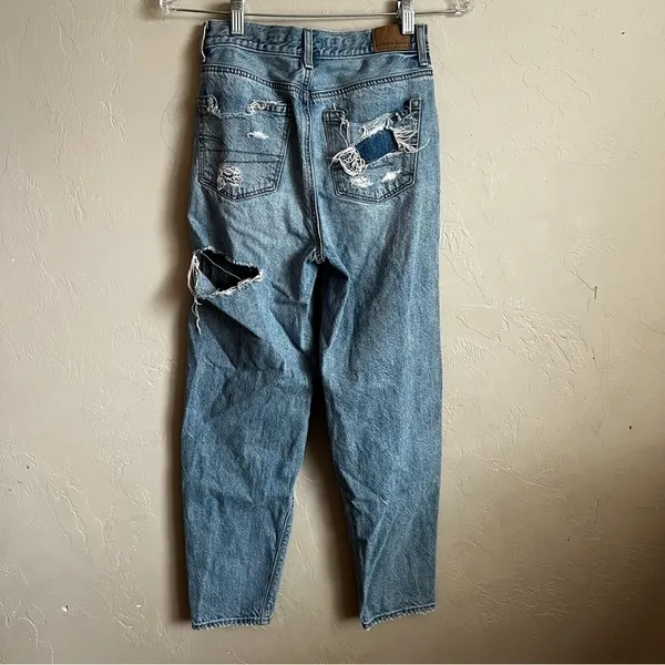 AEO Relaxed Mom‎ Jean Distressed Denim Jeans - Image 7