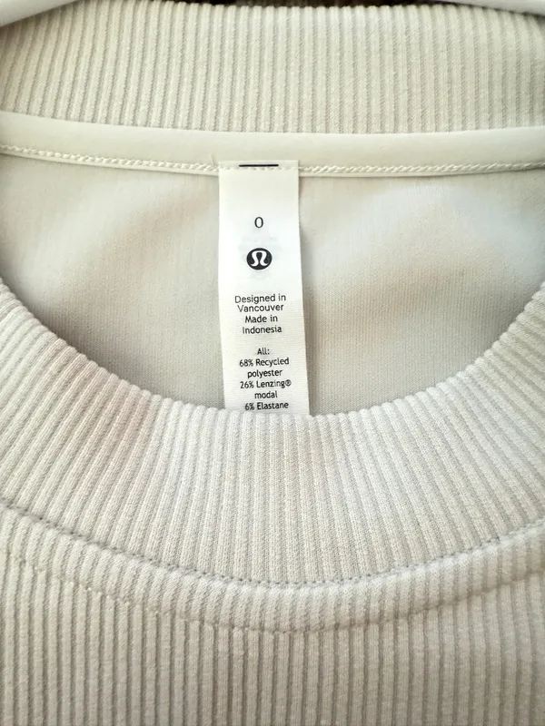 Lululemon Softstreme Ribbed cropper sweater - Image 4