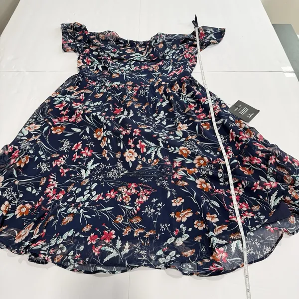 NWT Lulus My Favorite Navy Blue Floral Print Off the Shoulder‎ Dress Size MEDIUM - Image 10