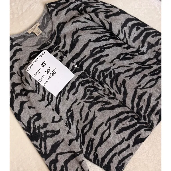 Vertical Design Cashmere Tiger Stripe Cardigan Grey Black Animal Print Sweater L - Image 3