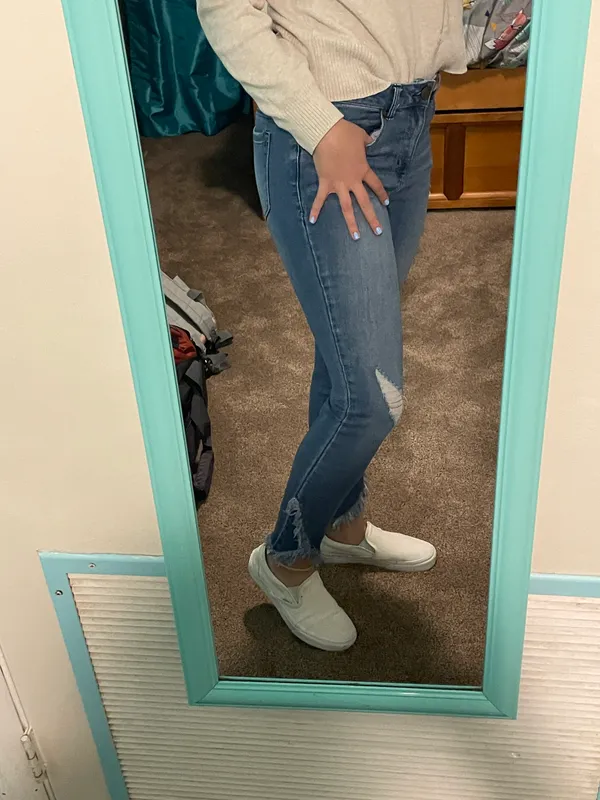 Like New  Size 8 Jeans - Image 4