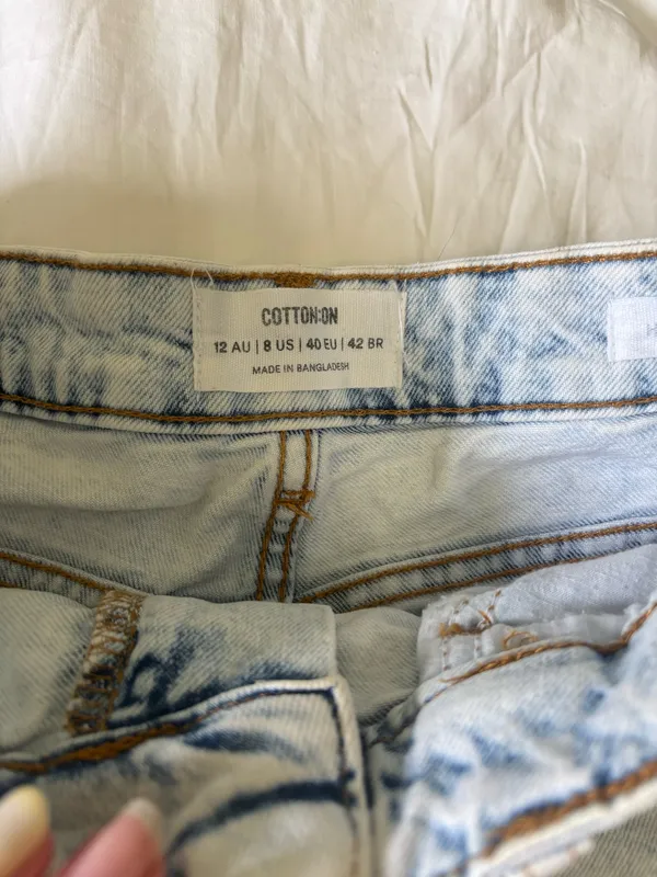 Cotton On hi rise shorts  - Image 2