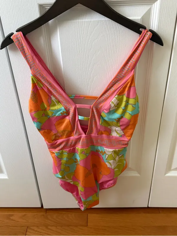 Trina Turk Playa De Flor Plunge One Piece Swimsuit in Floral - Image 2