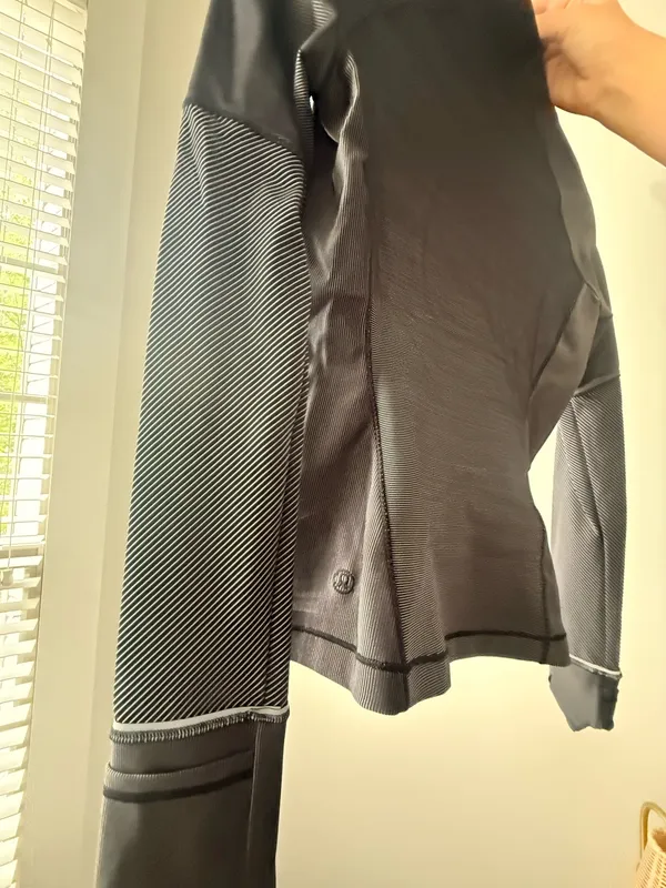 Lululemon Quarter-Zip - Image 4