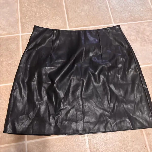 OAK + FORT Black Mini Pencil Skirt Night Out - Image 3
