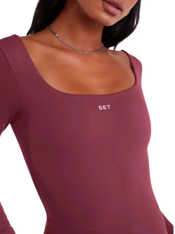 Set Active Sportbody Long Sleeve Shortysuit Romper Women's Medium Canyon Red Gym - Image 3