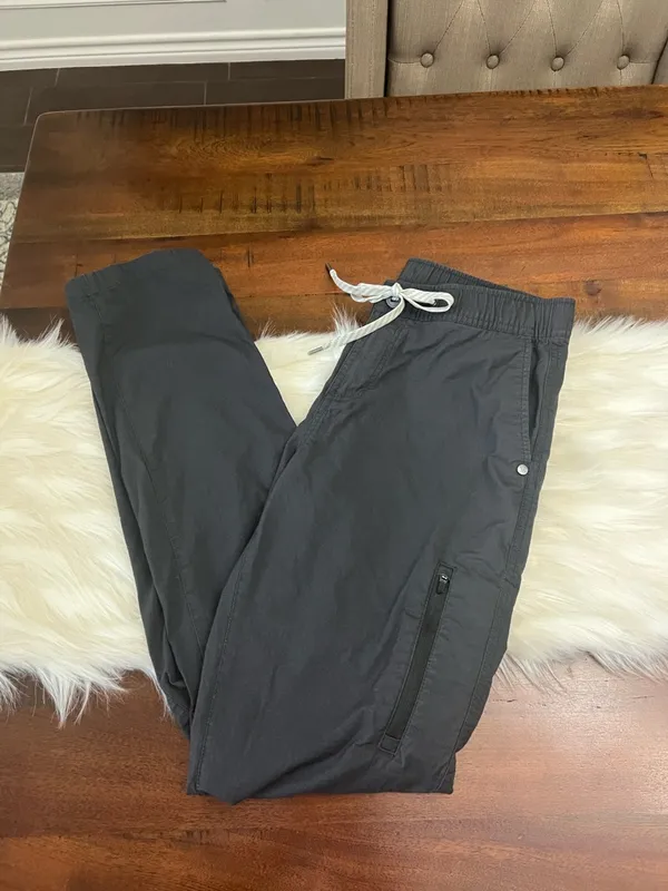 Vuori VW401-L Pants XS Charcoal Gray Slim Stretch Full Length Long Travel Jogger - Image 3