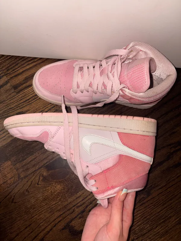 Nike Jordan 1 Mid Digital Pink Shoes - Image 3