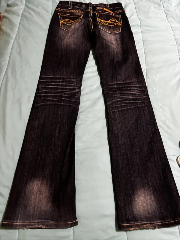 Cowgirl Tuff Dark Wash Black Denim Jeans w/Contrast Stitching size 28w/35L - Image 8