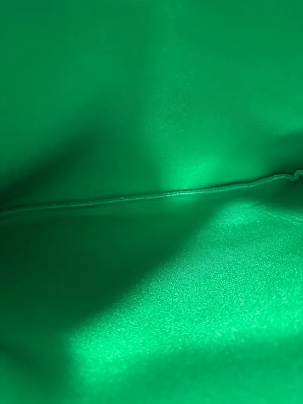 TRIANGL Jungle Green Neoprene Zip Pouch - Image 4