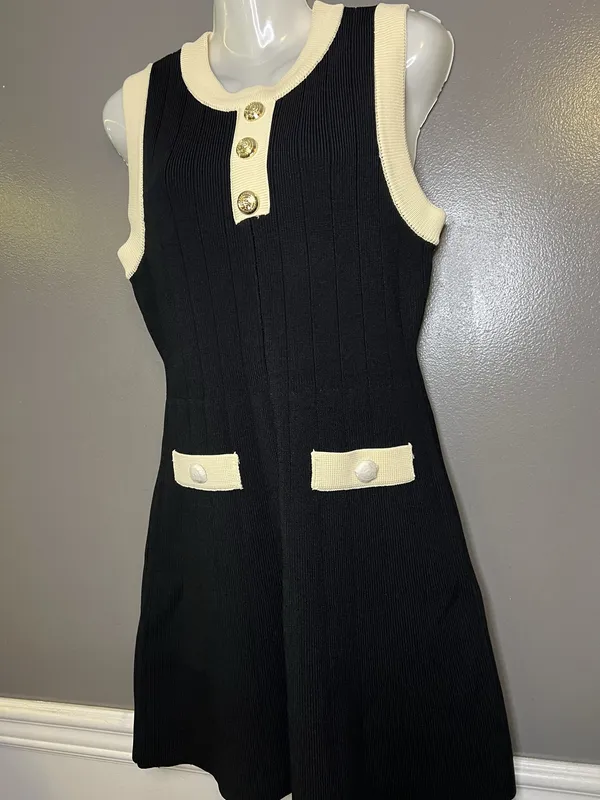 Endless Rose Dress Womens Medium Black Cream Contrast Knit Sweater Mini Gold - Image 4