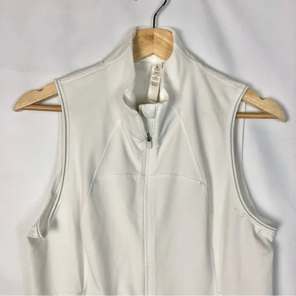 Lululemon Hill And Valley White Lightweight Athletic Vest 6‎ - Image 9