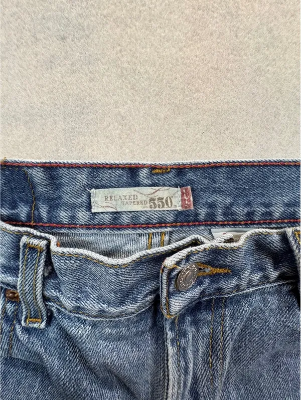Levi’s 550 Relaxed Tapered Jeans Women’s 10 S Medium Wash High Rise Vintage - Image 6