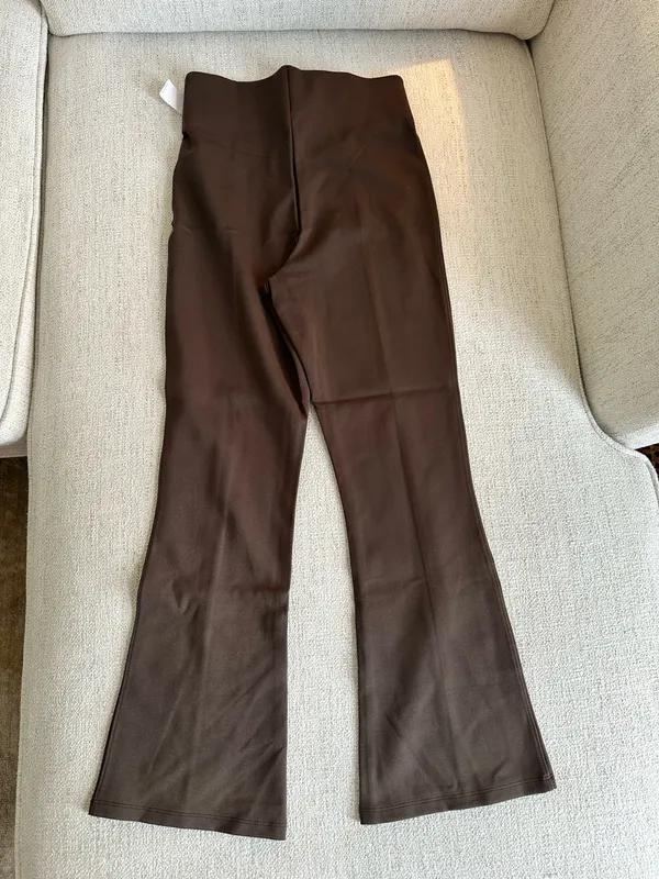 Old Navy Pants - Image 2