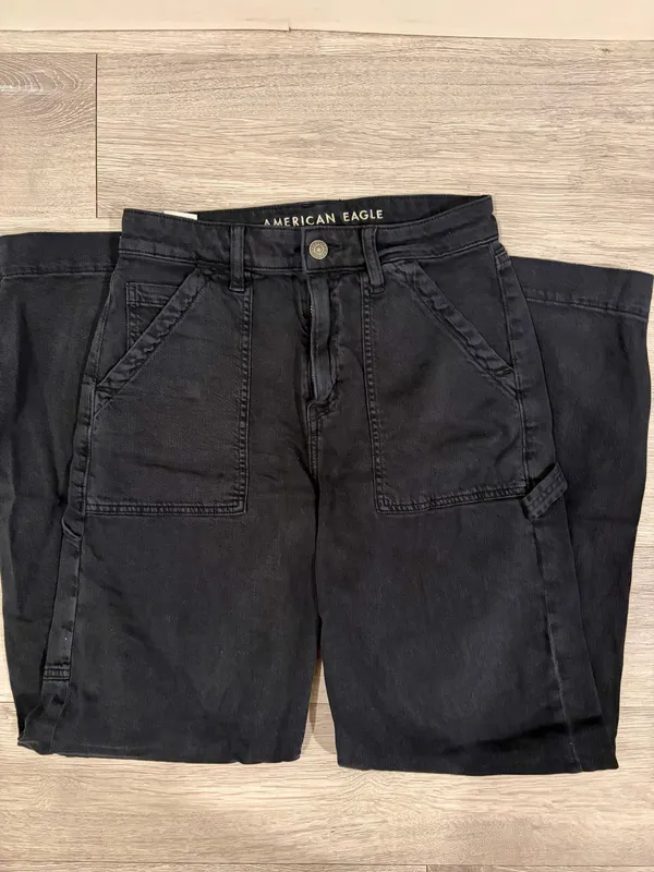 American Eagle Black Super High-Rise Baggy Wide-Leg Jeans - Image 4