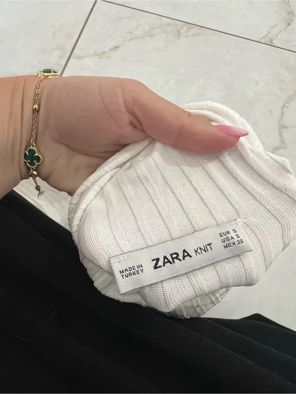 Zara White Logo Knit Turtleneck Sweater Size Small - Image 5