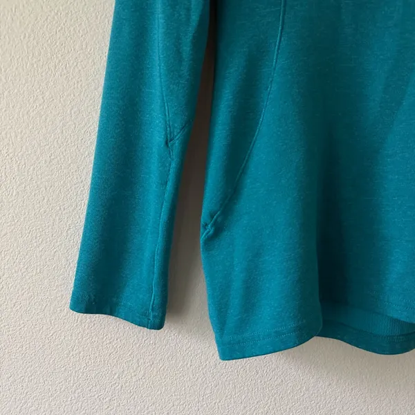 Patagonia Women's Capilene Midweight Zip-Neck Baselayer Top Turquoise S - Image 4