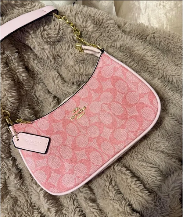 Teri Shoulder Bag Pink - Image 2