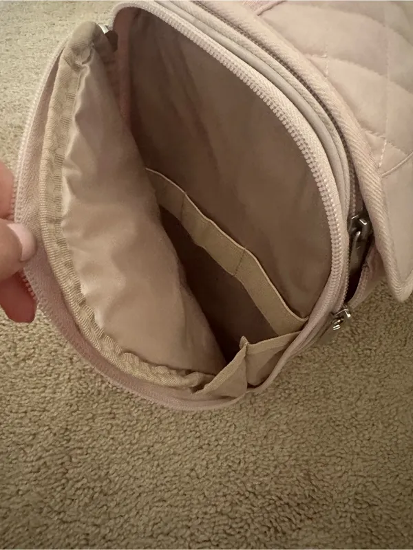 BAGSMART Quilted Light Pink Travel Organizer Bag - Image 3