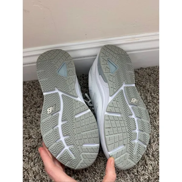 WOMEN’S NEW BALANCE 857 Wide Size W8.5 New without box - Image 3