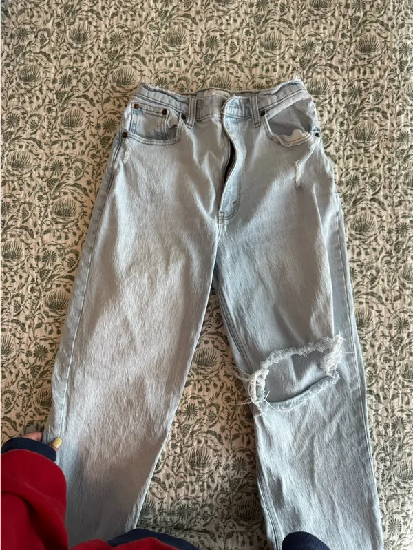 Abercrombie Jeans - Image 2